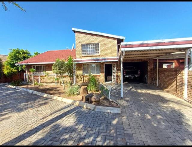 3 BEDROOM HOUSE FOR SALE IN ANNLIN